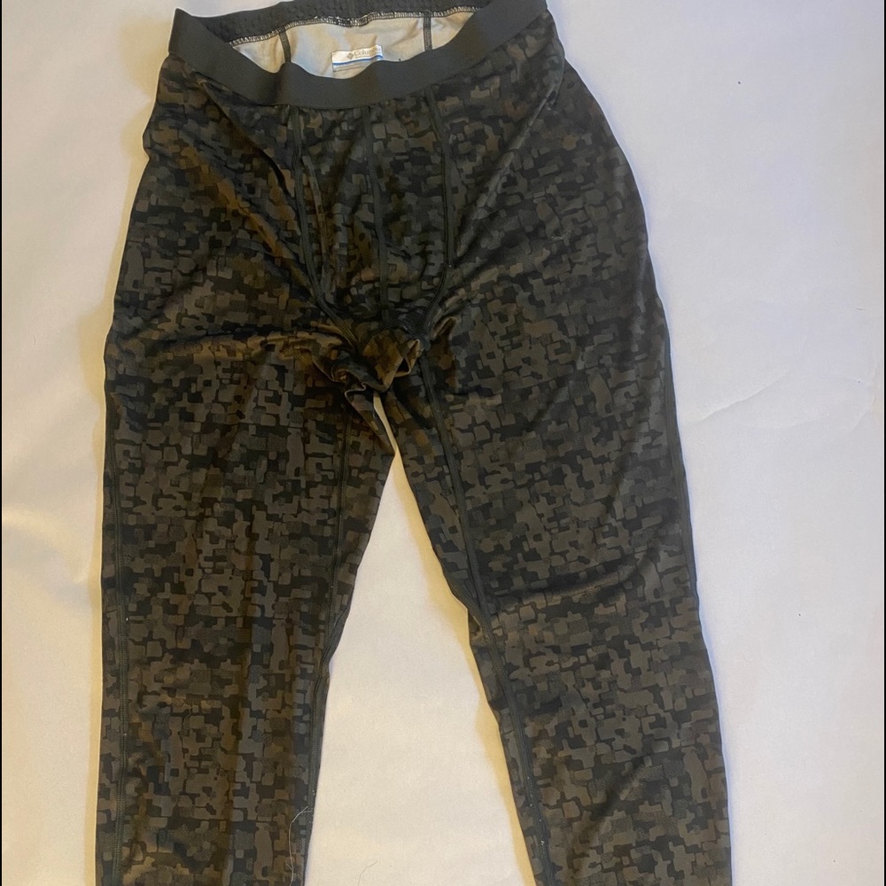 Columbia Sports Wear Base Layer, Camo, Large